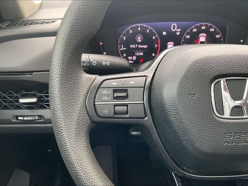 Used 2024 Honda Accord EX image 18