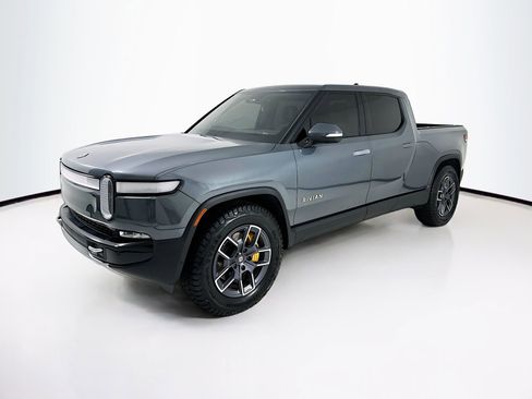 Used 2023 Rivian R1T Adventure AWD/4WD image 3