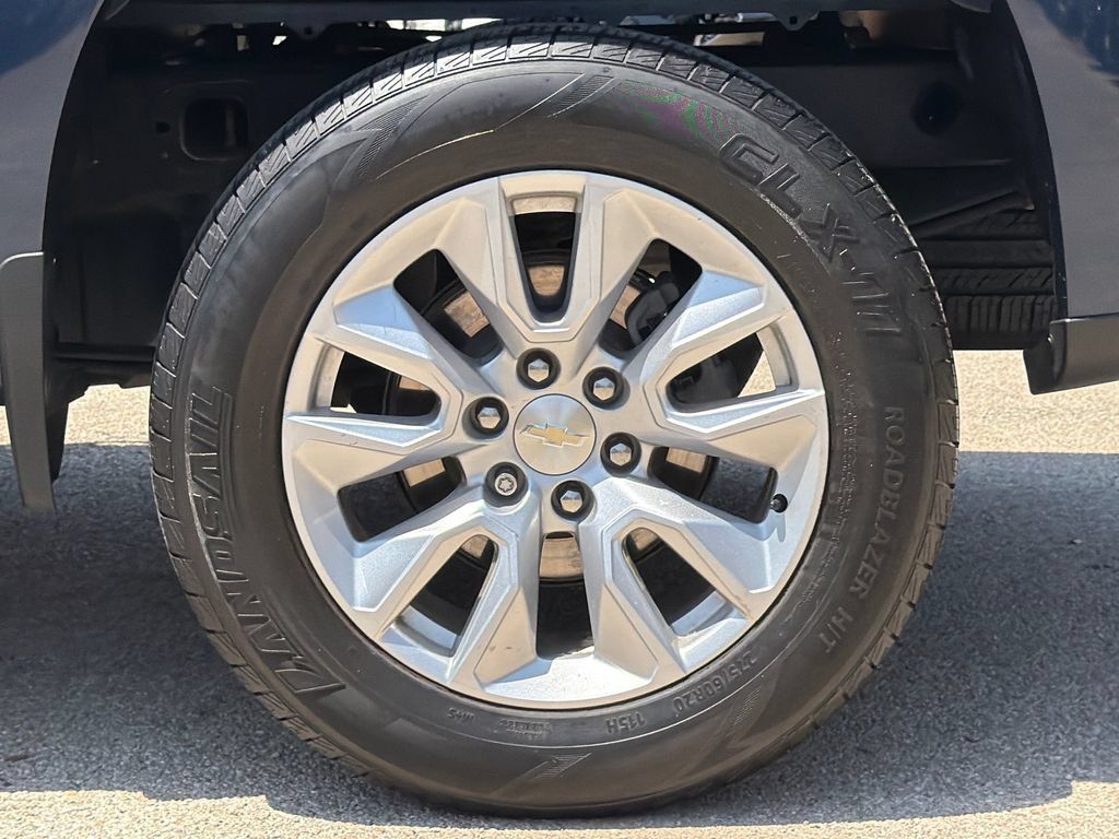 Used 2022 Chevrolet Silverado 1500 Custom RWD image 13