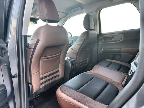 Used 2025 Ford Bronco Sport Outer Banks w/ Outer Banks Tech Package+ AWD/4WD image 26