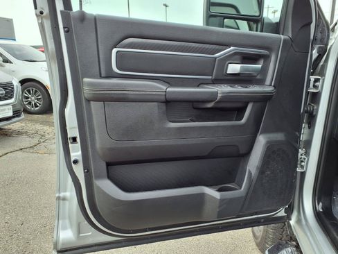 Used 2026 RAM 2500 Big Horn AWD/4WD image 16