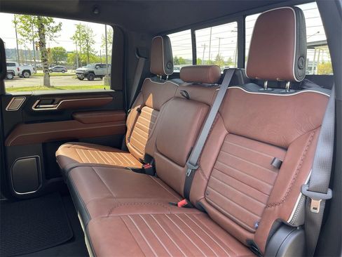 New 2025 GMC Sierra 3500 Denali Ultimate image 26