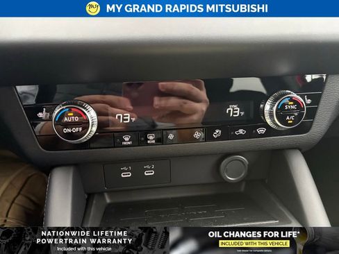 New 2026 Mitsubishi Outlander ES AWD/4WD image 23