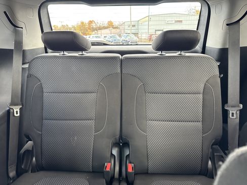 Used 2020 GMC Acadia SLE w/ Driver Convenience Package image 32