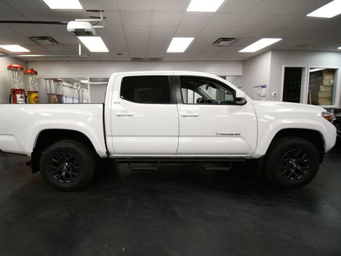 Certified 2023 Toyota Tacoma SR5 image 8