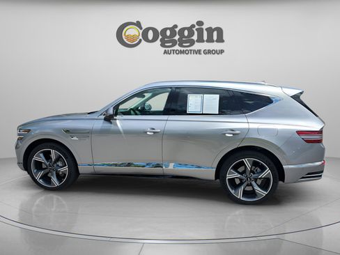 Used 2025 Genesis GV80 2.5T Prestige AWD/4WD image 2