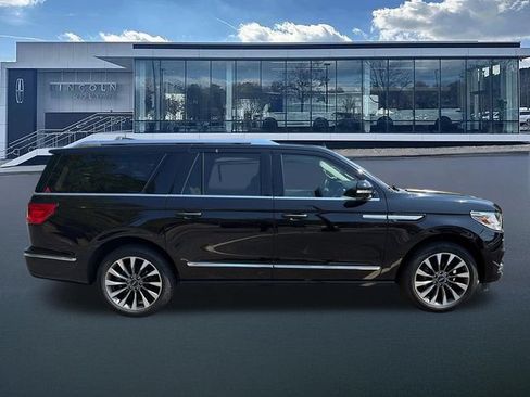 Used 2021 Lincoln Navigator L Reserve w/ Luxury Package AWD/4WD image 10