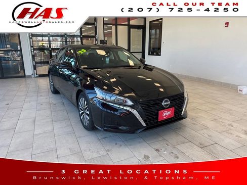 Used 2023 Nissan Altima 2.5 SV image 8