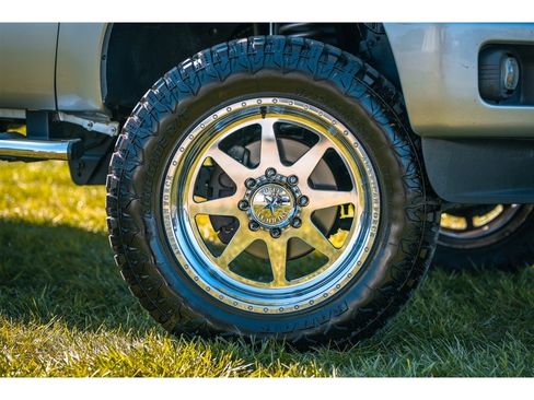 Used 2013 Ford F350 Platinum w/ FX4 Off Road Pkg image 3