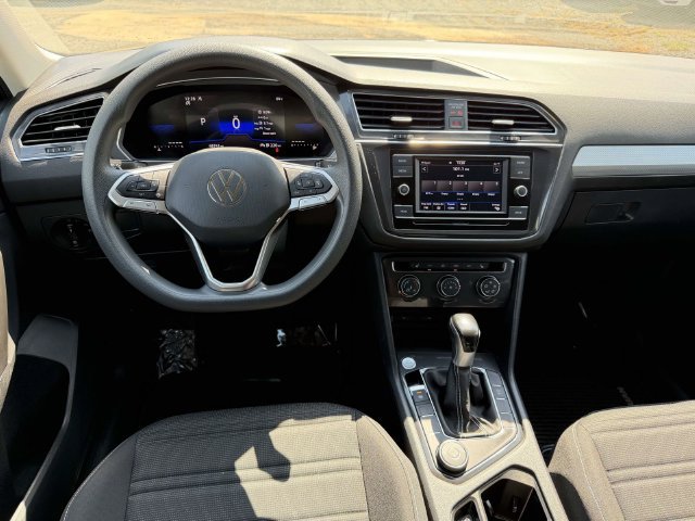 Used 2023 Volkswagen Tiguan S AWD/4WD image 3