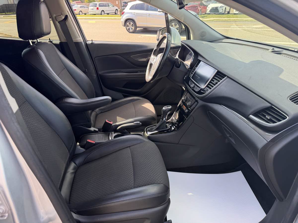 Used 2019 Buick Encore Preferred FWD image 18