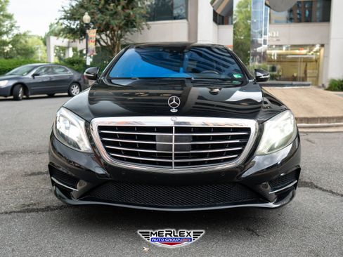 Used 2014 Mercedes-Benz S 550 Sedan w/ Sport Package w/ Sport Package image 2