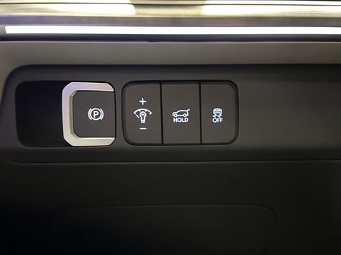 Used 2025 Hyundai Santa Fe Calligraphy image 27