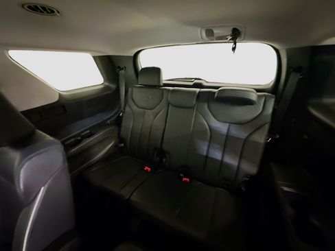 Used 2025 Hyundai Palisade SEL image 30