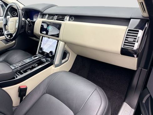 Used 2020 Land Rover Range Rover HSE AWD/4WD image 16