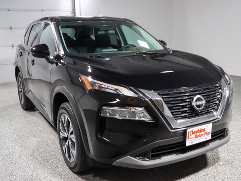 Used 2022 Nissan Rogue SV AWD/4WD image 5
