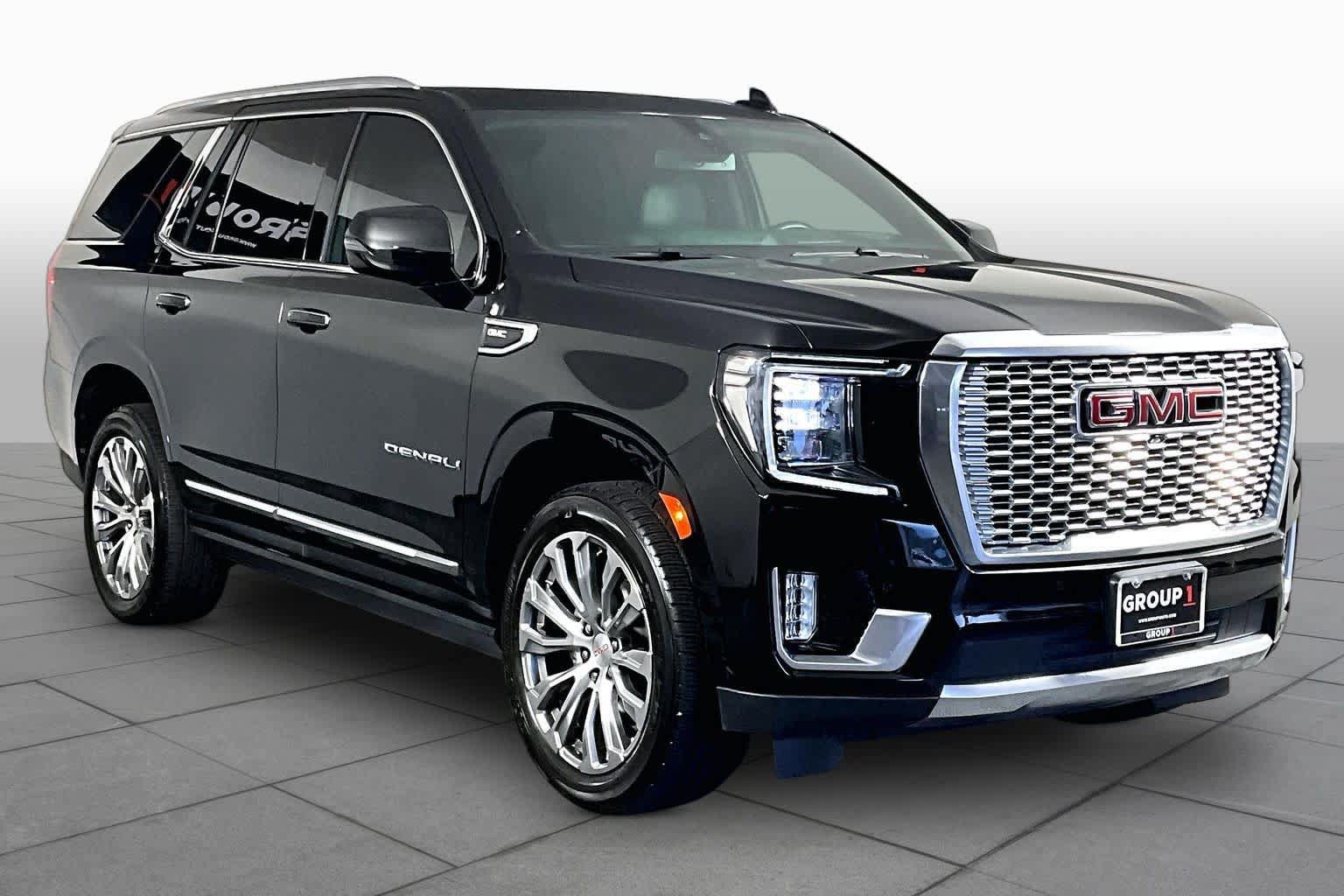 Used 2022 GMC Yukon Denali AWD/4WD image 3