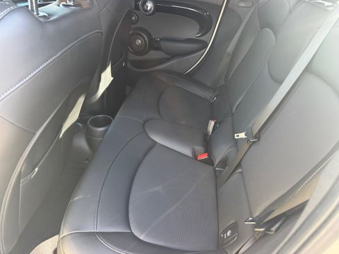 Used 2019 MINI Cooper S w/ Premium Package image 13