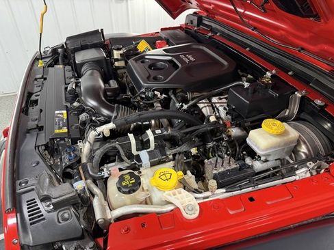 Used 2021 Jeep Wrangler Unlimited Rubicon image 25