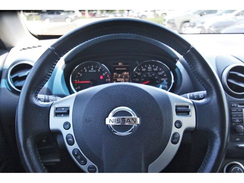Used 2013 Nissan Rogue SL FWD image 13