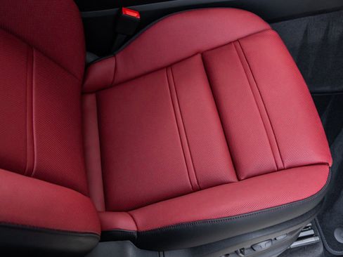 New 2026 Porsche Cayenne S image 45