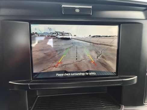 Used 2025 Ford F250 XLT AWD/4WD image 25