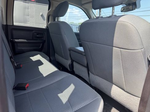 Used 2018 RAM 1500 Express AWD/4WD image 21