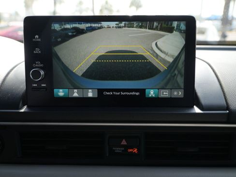Used 2025 Honda Pilot EX-L image 27