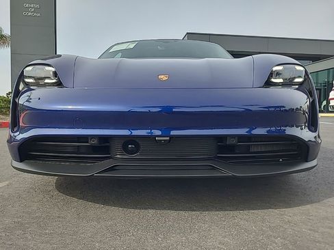 Used 2021 Porsche Taycan 4S image 4