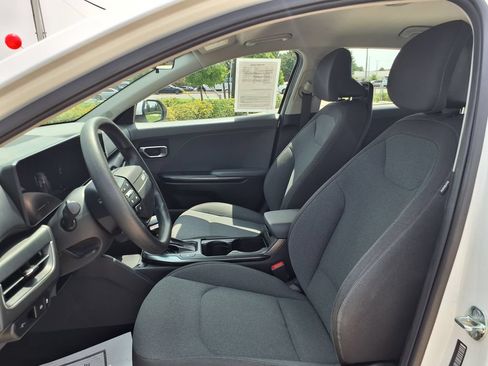 Used 2025 Kia K4 FWD image 15