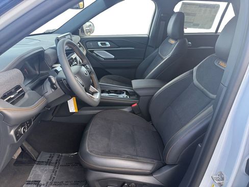 New 2026 Ford Explorer Tremor w/ Tremor Ultimate Package AWD/4WD image 9
