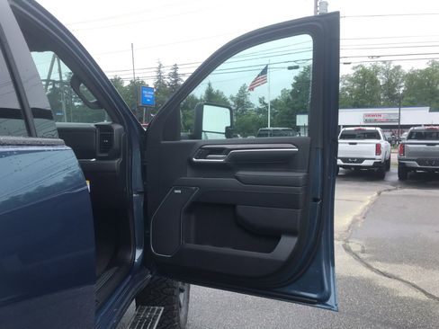 New 2025 Chevrolet Silverado 2500 LTZ w/ Trail Boss Package image 28