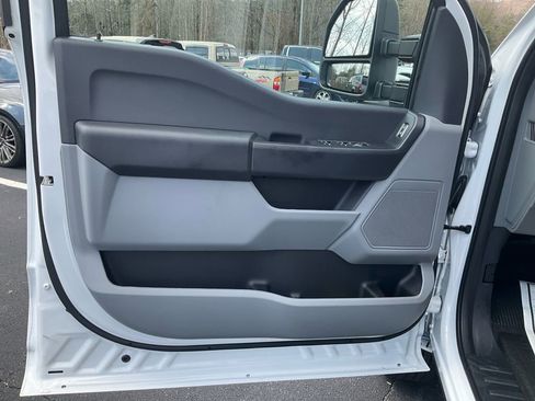 New 2026 Ford F250 XL AWD/4WD image 18