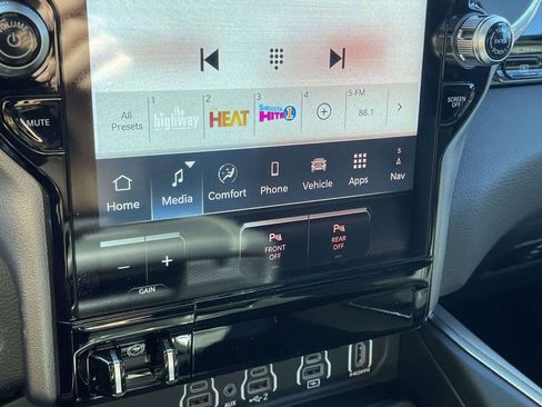 New 2026 RAM 1500 Laramie w/ Night Edition AWD/4WD image 40