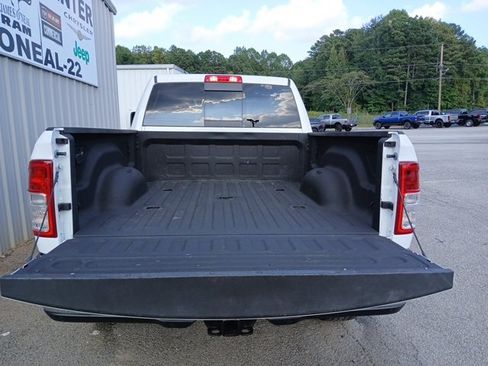 Used 2024 RAM 3500 Tradesman w/ Chrome Appearance Group image 8