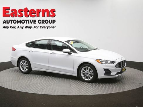 Used 2020 Ford Fusion SE FWD image 46