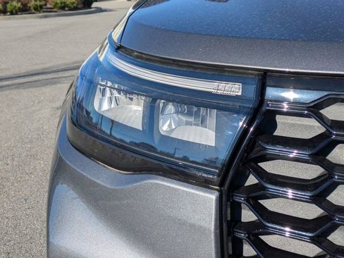 New 2025 Ford Explorer ST image 10