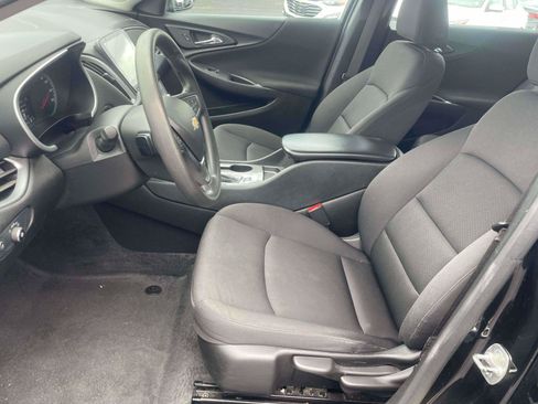 Used 2024 Chevrolet Malibu LS FWD image 12