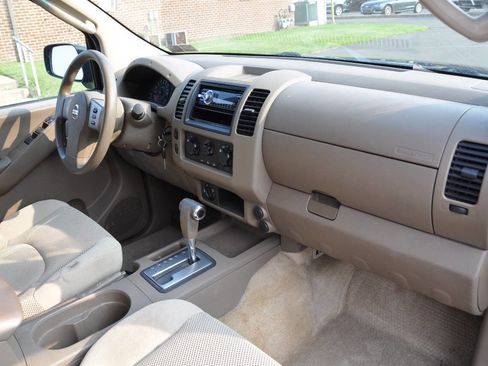 Used 2005 Nissan Frontier SE w/ (P01) Power Pkg image 22