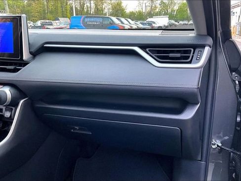 Used 2024 Toyota RAV4 LE image 26