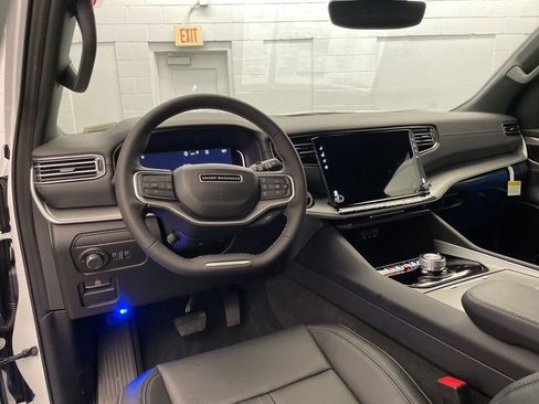 New 2026 Jeep Grand Wagoneer image 12