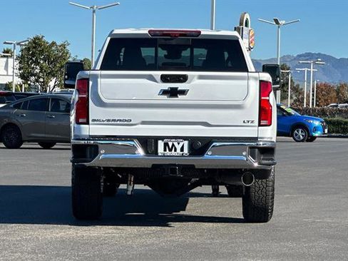 New 2026 Chevrolet Silverado 2500 LTZ w/ LTZ Premium Package image 5