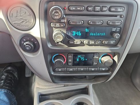 Used 2006 Chevrolet TrailBlazer LT image 29