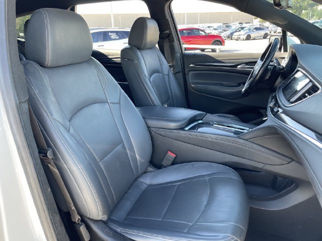 Used 2022 Buick Enclave Premium FWD image 24