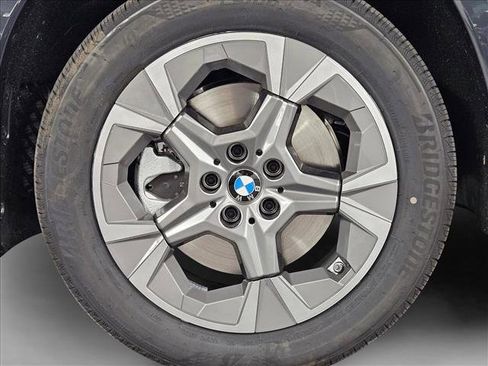 New 2026 BMW X1 xDrive28i AWD/4WD image 16