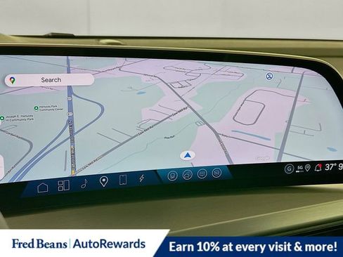 New 2026 Cadillac Vistiq Platinum image 9