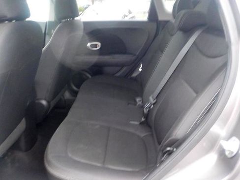 Used 2018 Kia Soul w/ Convenience Package image 21