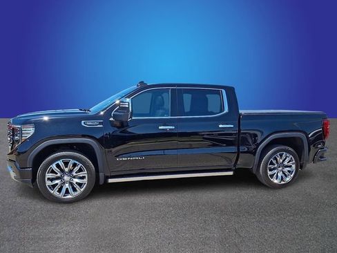 Used 2024 GMC Sierra 1500 Denali w/ Denali Reserve Package AWD/4WD image 7