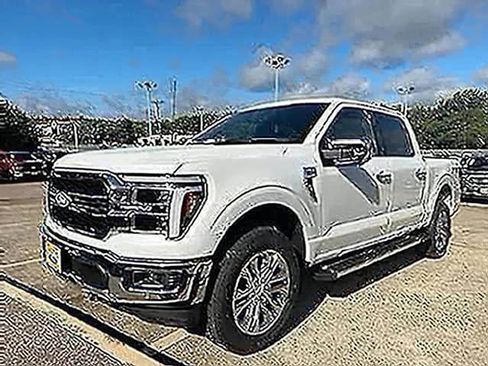New 2025 Ford F150 Lariat w/ Equipment Group 502A High AWD/4WD image 4