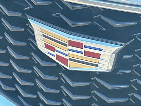 Certified 2023 Cadillac XT4 Sport w/ Driver Assist Package FWD image 38